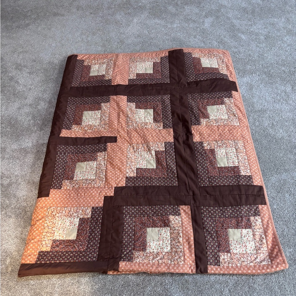 Large Log Cabin Handmade Patchwork Quilt in Brown and Orange 80”x104” - Picture 3 of 8
